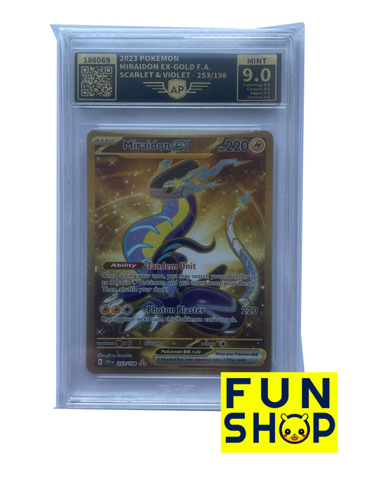 Miraidon 253/198 Secret Rare Pokémon-kort fra Scarlet & Violet med glansfuldt motiv, vurderet til grade 9 (Mint) af AP Grading.