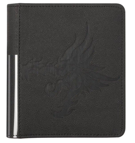 Dragon Shield Card Codex 80 i Iron Grey med elastiklukning og 20 sider med sideloading lommer til opbevaring og visning af 80 samlekort.