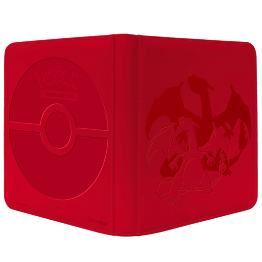 Elite Series Charizard PRO-Binder med 12 sidelæssende lommer pr. side, rød læderomslag med folieprint og lynlås. Opbevarer op til 480 Pokémon-kort.