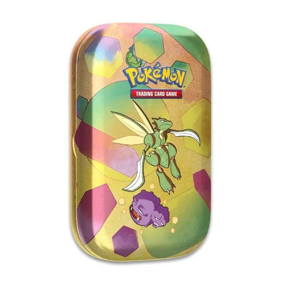Pokémon Scarlet & Violet: 151 Mini Tin med Scyther motiv indeholder 2 booster-pakker, metallic mønt og kunstkort – perfekt til samlere og TCG-fans.